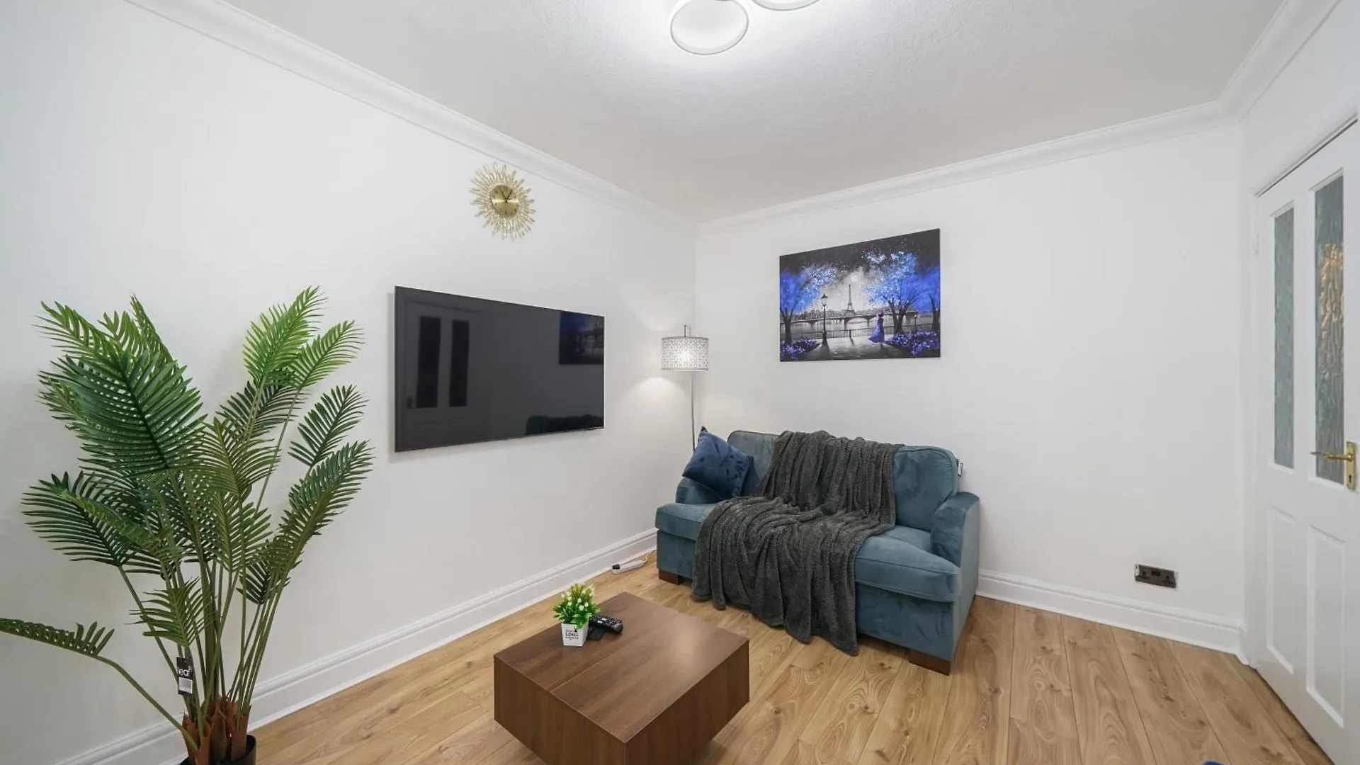 Exclusive 3 Bed House In Welling, London Apartman