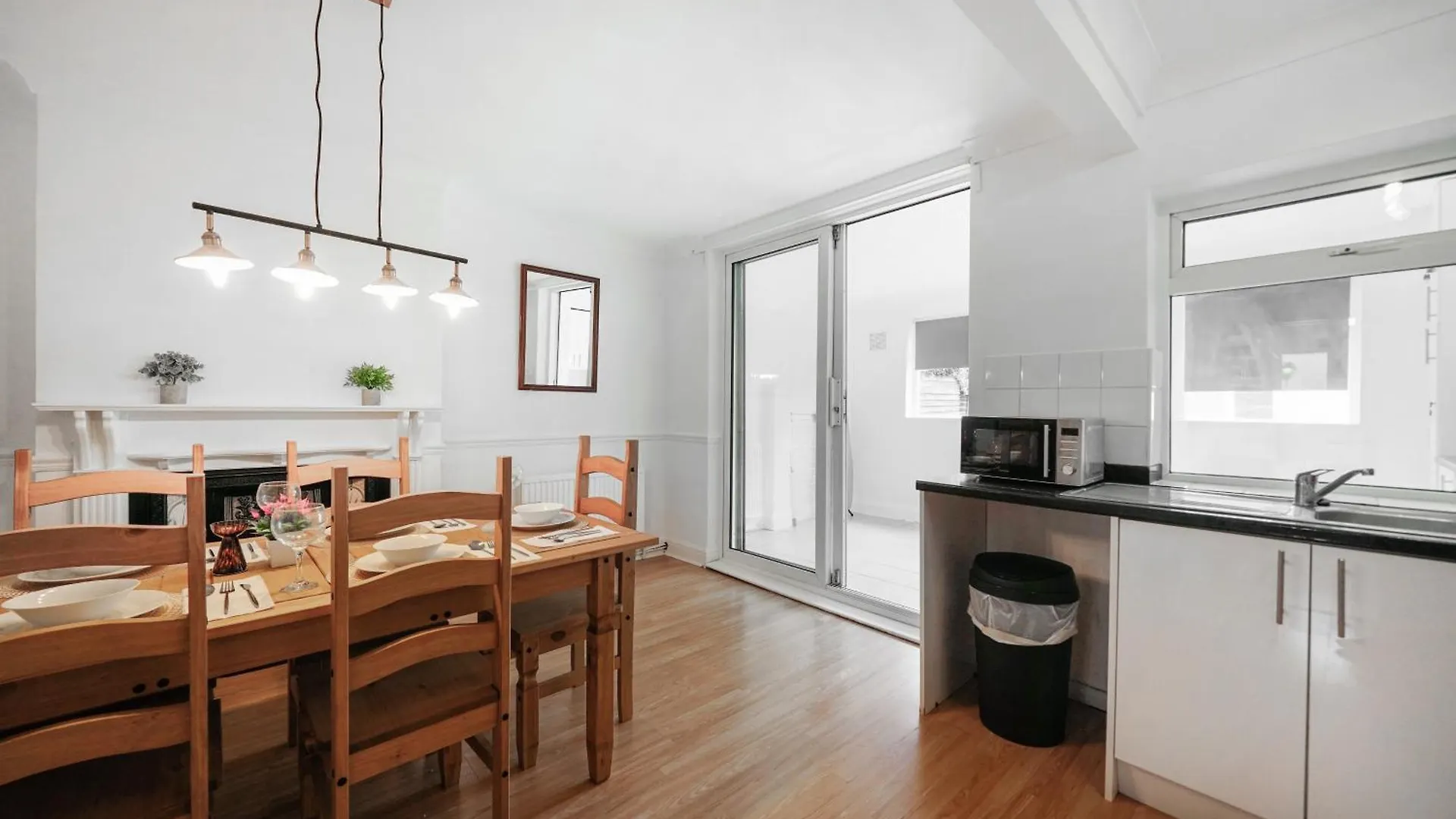 Exclusive 3 Bed House In Welling, London Apartman Welling